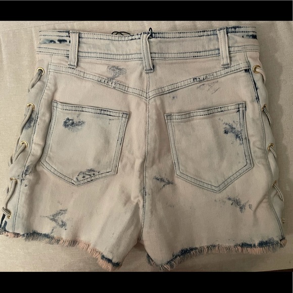BALMAIN DENIM SHORTS- AUTHENTIC - Picture 5 of 5